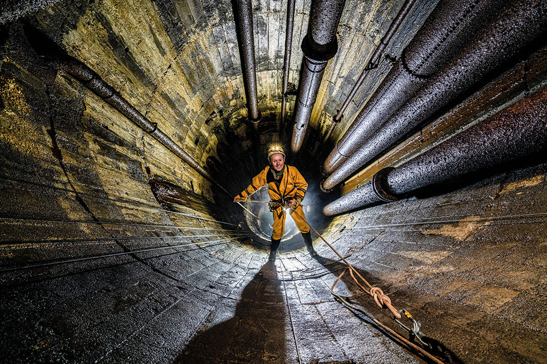 A beginner's guide to caving by caver and cave diver Martyn Farr