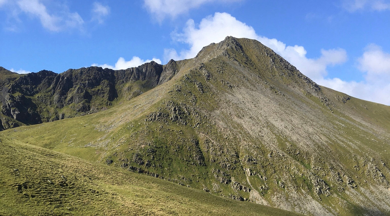 'Jon Barton and the Welsh 3000s': A Tale by Hannah Collingridge